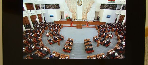 Александр Лукашенко выступает с посланием белорусскому народу и Национальному собранию - Sputnik Беларусь