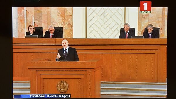 Александр Лукашенко выступает с посланием белорусскому народу и Национальному собранию - Sputnik Беларусь