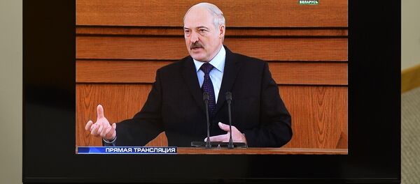 Александр Лукашенко выступает с посланием белорусскому народу и Национальному собранию - Sputnik Беларусь