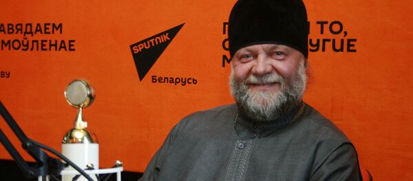 Айцец Фёдар Поўны пра традыцыі Радаўніцы і народныя памылкі - Sputnik Беларусь