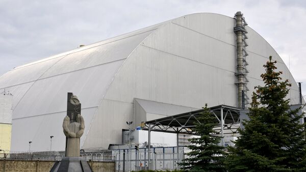 Арка над объектом Укрытие (четвертый энергоблок) Чернобыльской атомной электростанции - Sputnik Беларусь