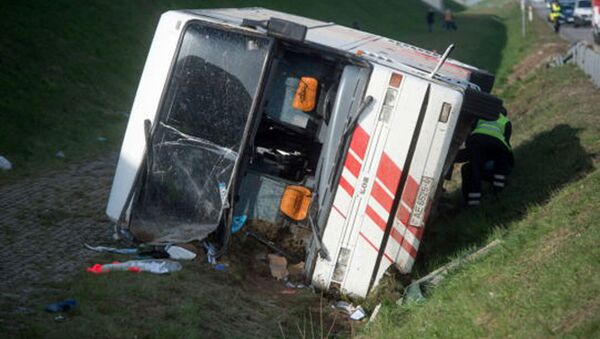 Автобус с белорусскими туристами попал в аварию в Польше - Sputnik Беларусь