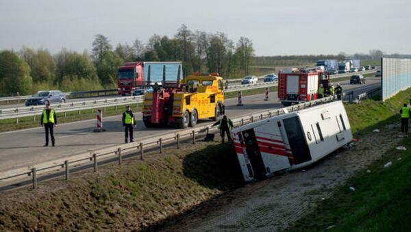 Автобус с белорусскими туристами попал в аварию в Польше - Sputnik Беларусь