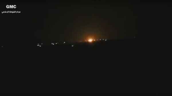 Мощный взрыв произошел в районе аэропорта Дамаска - Sputnik Беларусь