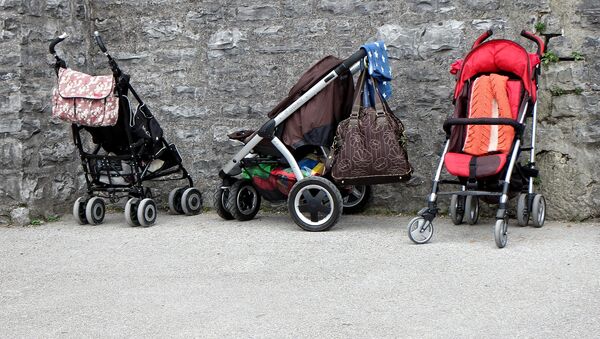 Детские коляски, архивное фото - Sputnik Беларусь