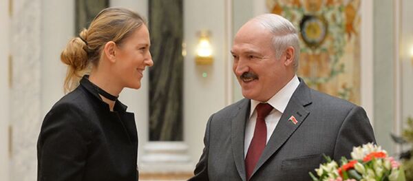 Президент Беларуси Александр Лукашенко и теннисистка Виктория Азаренко - Sputnik Беларусь