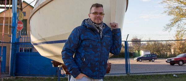 Дзмітрый Суяркоў за пяць гадоў ўласнаручна пабудаваў яхту Дзмітрый Суяркоў за пяць гадоў ўласнаручна пабудаваў яхту - Sputnik Беларусь