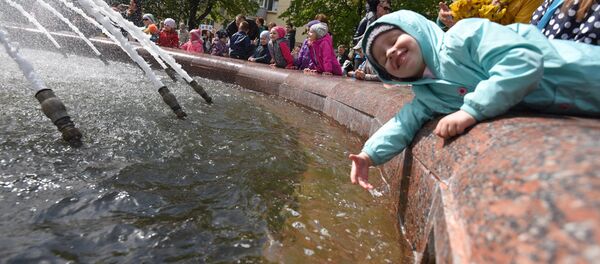 Открытие сезона фонтанов в Гомеле - Sputnik Беларусь