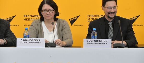 Участники видеомоста Минск – Астана, приуроченного к Всемирному дню борьбы с астмой Татьяна Барановская и Владимир Бобровничий - Sputnik Беларусь