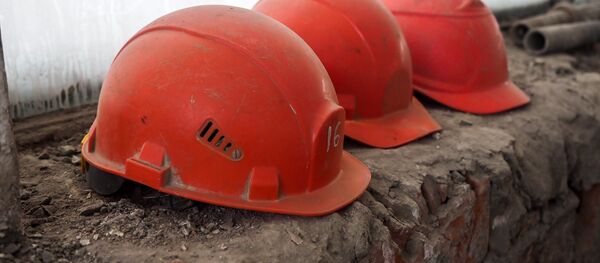 Каски рабочих - Sputnik Беларусь