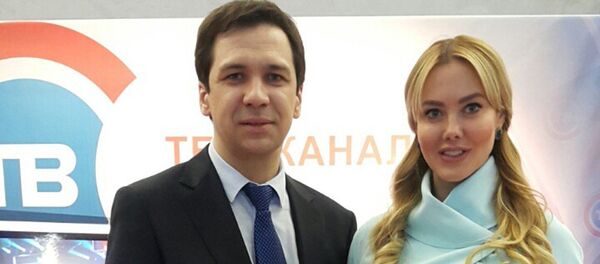 Белорусская модель и телеведущая Ирина Хануник-Ромбальская и ведущий СТВ Игорь Позняк - Sputnik Беларусь