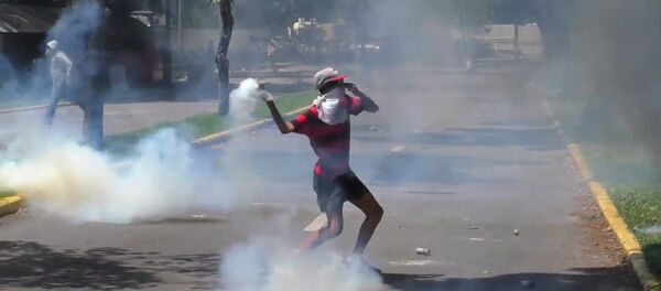 Акция протеста в Каракасе - Sputnik Беларусь