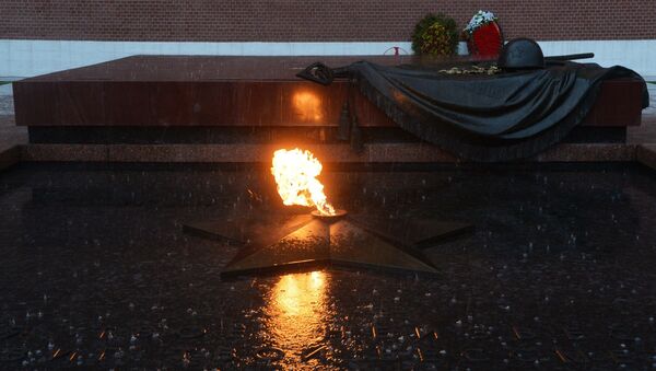 Мемориал Могила Неизвестного Солдата в Александровском саду в Москве - Sputnik Беларусь