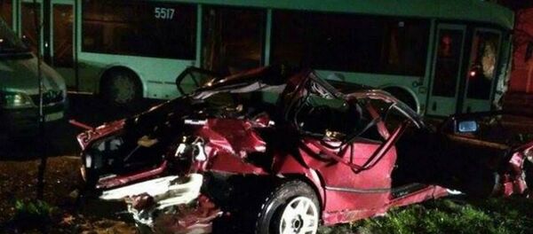 Авария на улице Солтыса в Минске - Sputnik Беларусь