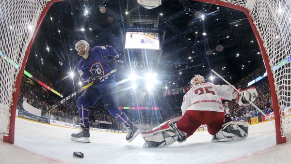 Белорусы уступили команде Франции на ЧМ по хоккею - Sputnik Беларусь