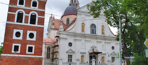 Фарны касцёл Божага Цела ў Нясвіжы. Фарны касцёл Божага Цела ў Нясвіжы. - Sputnik Беларусь