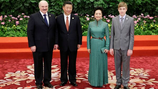 Официальное фото президента Беларуси в Китай - Sputnik Беларусь