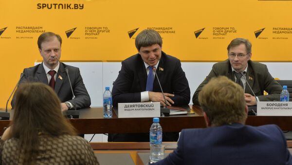 Встреча депутатов Палаты представителей с журналистами - Sputnik Беларусь
