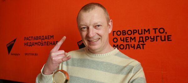 Лидер группы Нейро Дюбель Аллександр Куллинкович Лидер группы Нейро Дюбель Аллександр Куллинкович - Sputnik Беларусь