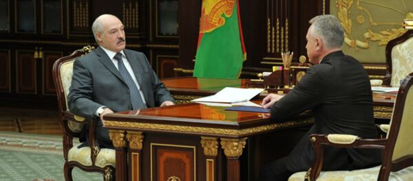 Встреча с председателем Федерации профсоюзов Беларуси Михаилом Ордой 19 мая 2017 года Встреча с председателем Федерации профсоюзов Беларуси Михаилом Ордой 19 мая 2017 года - Sputnik Беларусь