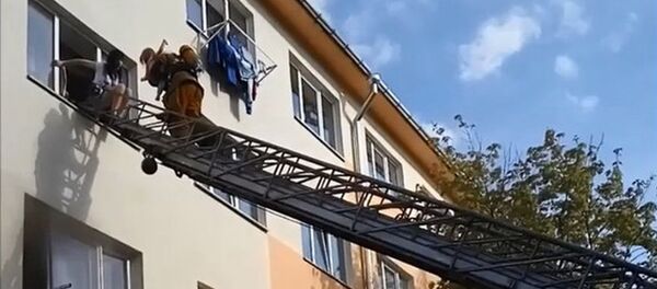 Спасение детей в Молодечно - Sputnik Беларусь