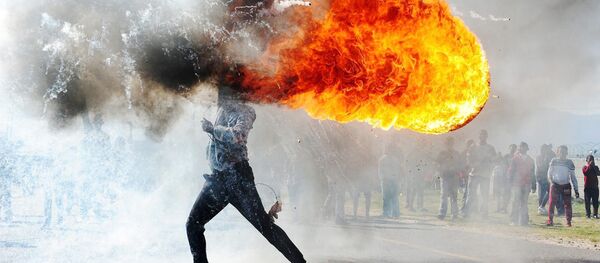 Протесты в г. Грабу (ЮАР) - Sputnik Беларусь