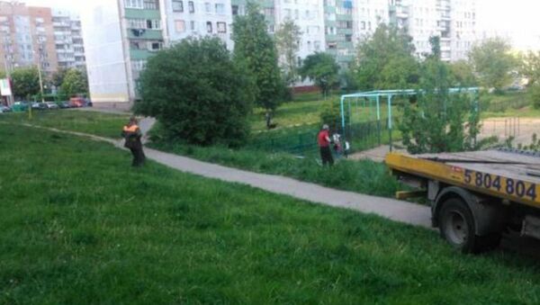 Машина без водителя снова сбила пенсионерку, на этот раз в Гродно - Sputnik Беларусь