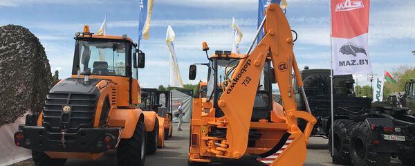 Техника Амкодор, архивное фото - Sputnik Беларусь