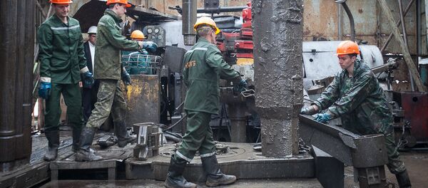 Добыча нефти - Sputnik Беларусь