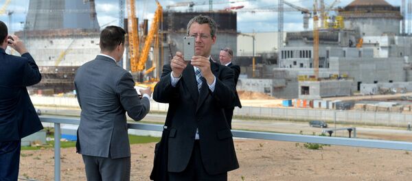 Иностранные послы посетили БелАЭС - Sputnik Беларусь