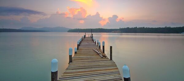 Озеро, архивное фото Озеро, архивное фото - Sputnik Беларусь