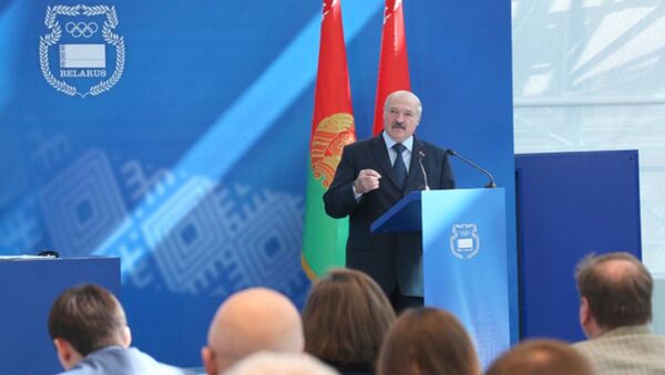 Президент Беларуси Александр Лукашенко на собрании НОК - Sputnik Беларусь