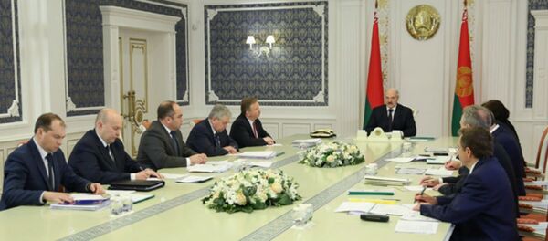 Cовещание о стратегии развития нефтеперерабатывающей отрасли 1 июня 2017 года - Sputnik Беларусь