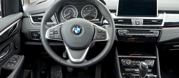 Радиаторная решетка автомобиля BMW - Sputnik Беларусь