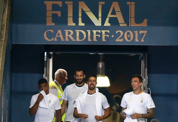 Футбол. Лига чемпионов. Тренировка ФК Ювентус Футбол. Лига чемпионов. Тренировка ФК Ювентус - Sputnik Беларусь