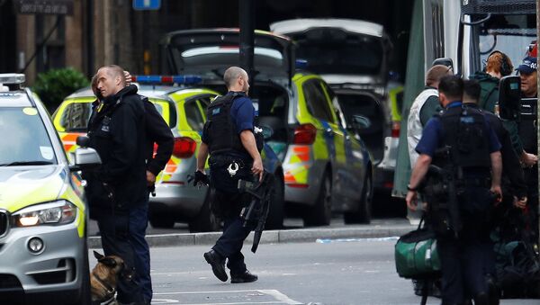 Полиция на месте теракта в Лондоне - Sputnik Беларусь