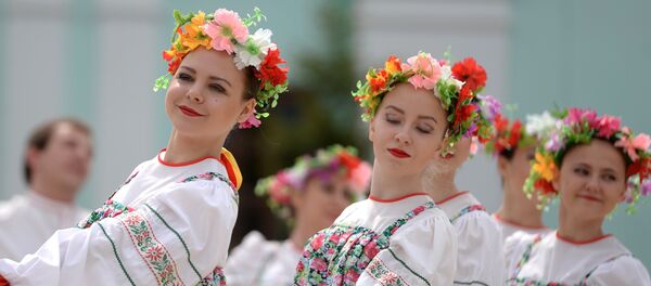 Русский народный праздник, архивное фото - Sputnik Беларусь