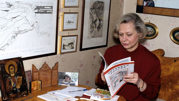 Юлия Хрущева в своей квартире - Sputnik Беларусь