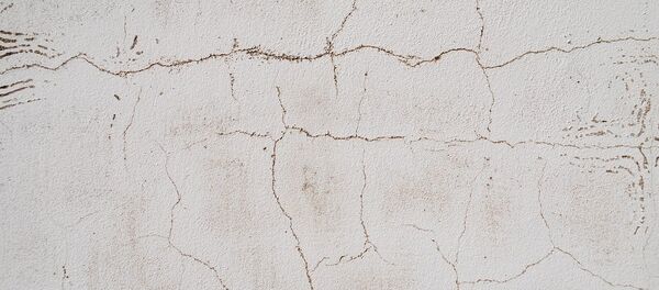 Трещины на стене, архивное фото - Sputnik Беларусь