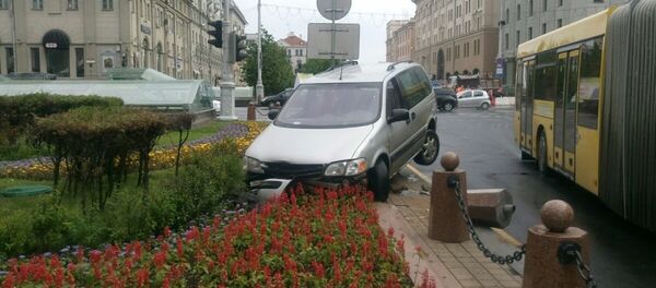 Авария в центре Минска Авария в центре Минска - Sputnik Беларусь