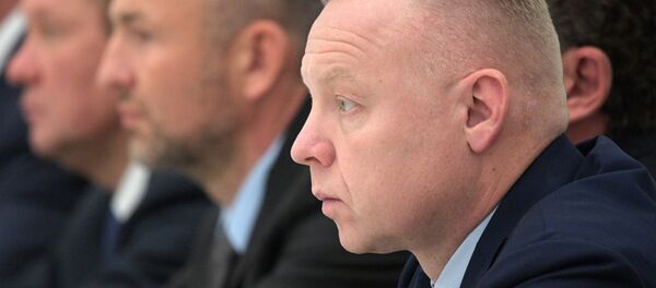 Председатель совета директоров ОХК Уралхим Дмитрий Мазепин (на первом плане) - Sputnik Беларусь