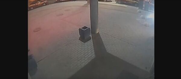 ГАИ опубликовала кадры дрифта пьяной брестчанки на Mercedes - Sputnik Беларусь