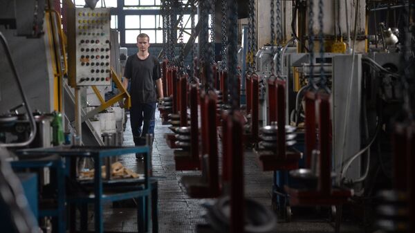 Механический цех по производству валов и шестерен для тракторов Беларус на Минском тракторном заводе - Sputnik Беларусь