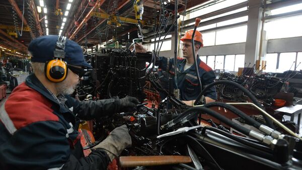 Працаўнікі МТЗ - Sputnik Беларусь