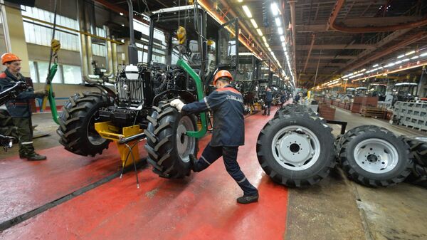 Корпус зборкі трактароў МТЗ - Sputnik Беларусь