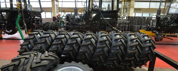 Корпус сборки тракторов МТЗ - Sputnik Беларусь