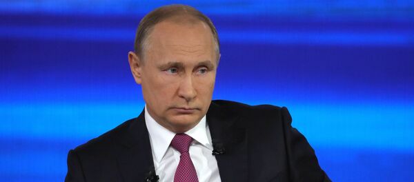 Прямая линия с президентом РФ В. Путиным - Sputnik Беларусь