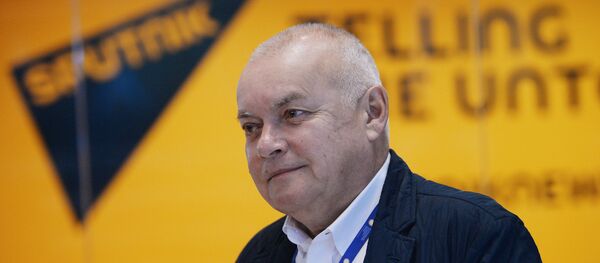 Генеральны дырэктар МІА Россия сегодня і заснавальнік Koktebel Jazz Party Дзмітрый Кісялёў Генеральны дырэктар МІА Россия сегодня і заснавальнік Koktebel Jazz Party Дзмітрый Кісялёў - Sputnik Беларусь