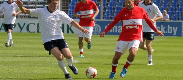 Во время матча ветеранов Спартака и Динамо - Sputnik Беларусь