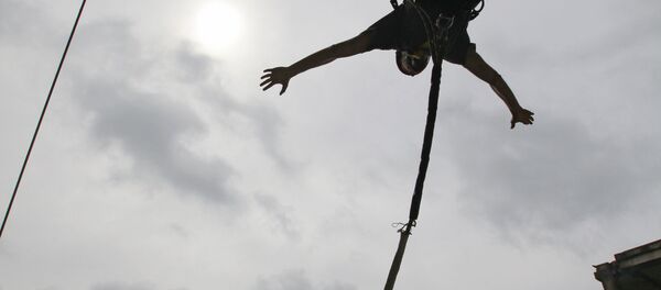 Прыжки с высоты, архивное фото - Sputnik Беларусь